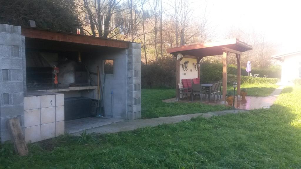Casa Rural Ibarrondo Etxea Mungia Exteriör bild